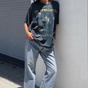 Daydreamer Cranberries Tee